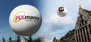 publicité gonflable à l'hélium pour communication sur salon professionnel ou en extérieur